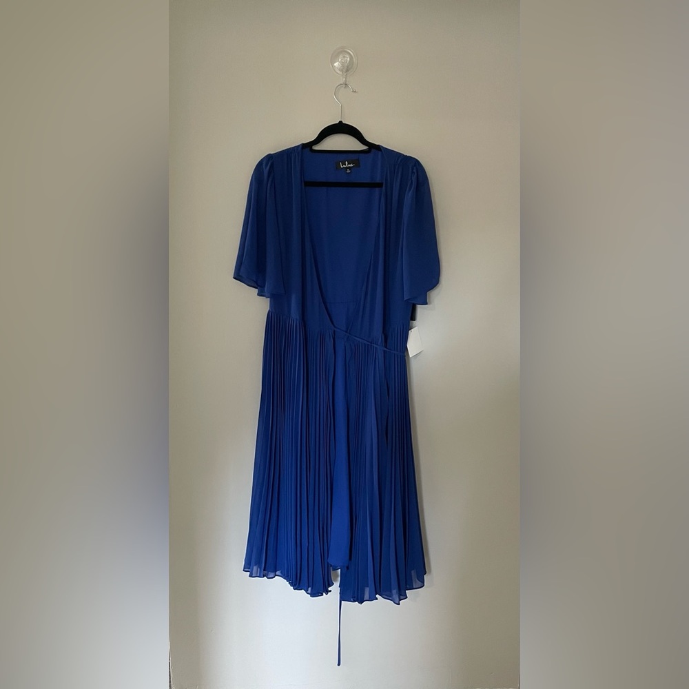 Lulu’s Blue Pleated Dress